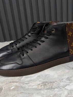 Louis Vuitton Line Up Sneakers Monogram Black Leather 9.5 LV or 10.5 US 43.5 EUR